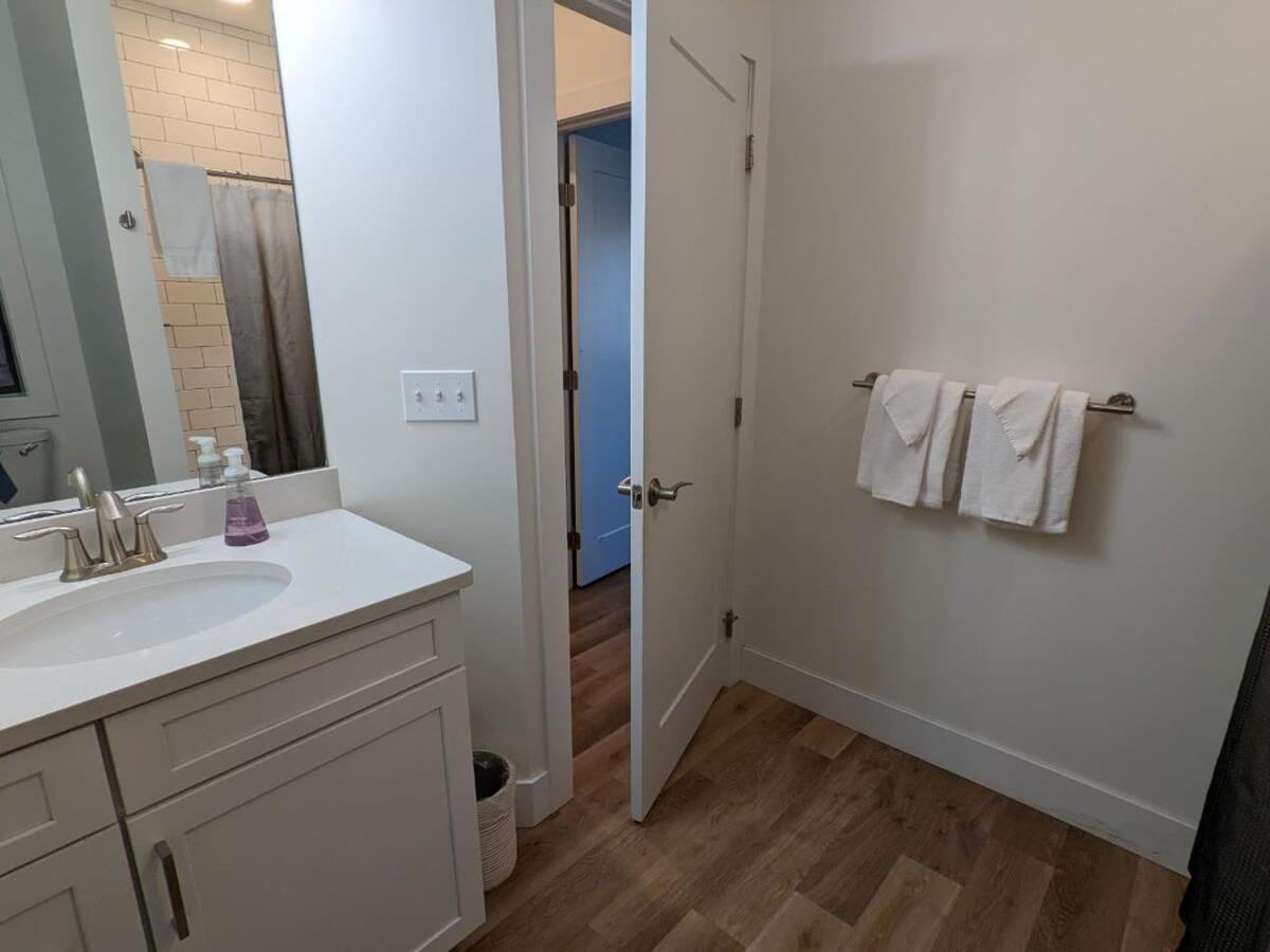 Location Location - Capri Condo 212 Traverse City Luaran gambar