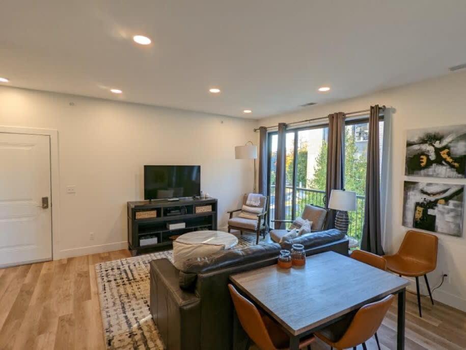 Location Location - Capri Condo 212 Traverse City Luaran gambar