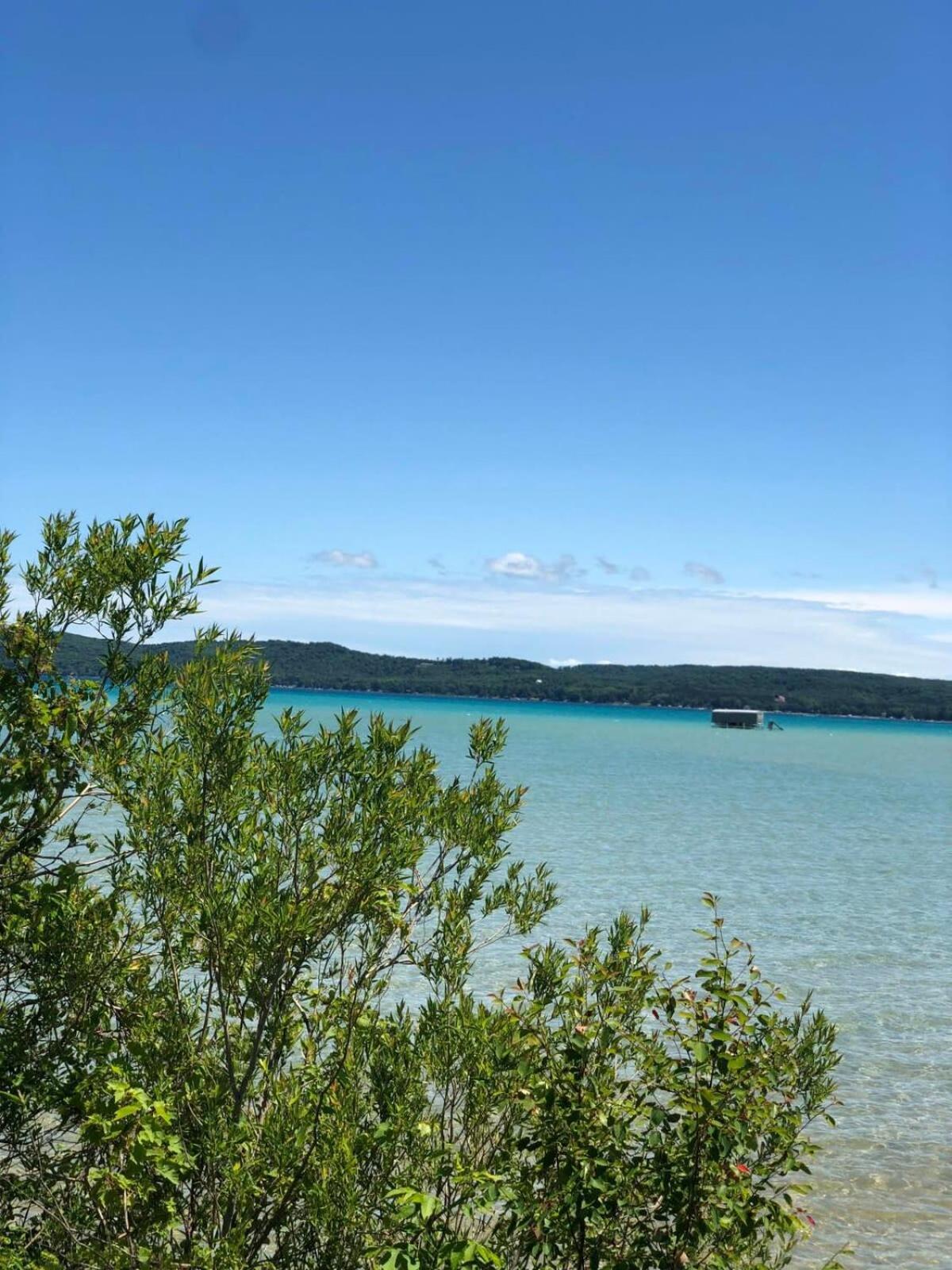 Location Location - Capri Condo 212 Traverse City Luaran gambar